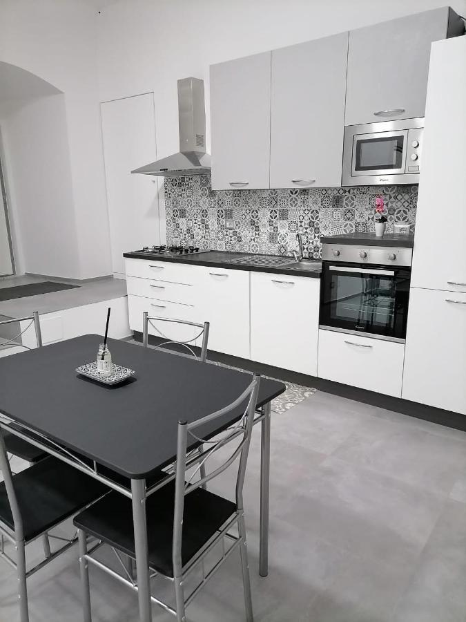 Darsena Apartments1 몰페타 외부 사진